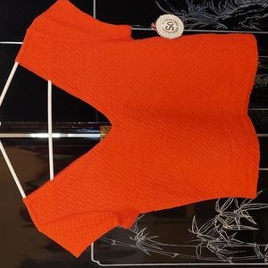 SO Crop Top 🧡 NWT